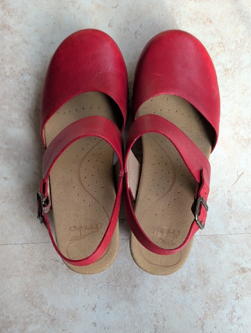 Dansko Red Leather Studded Clog Sandals With Heel - Picture 2 of 9